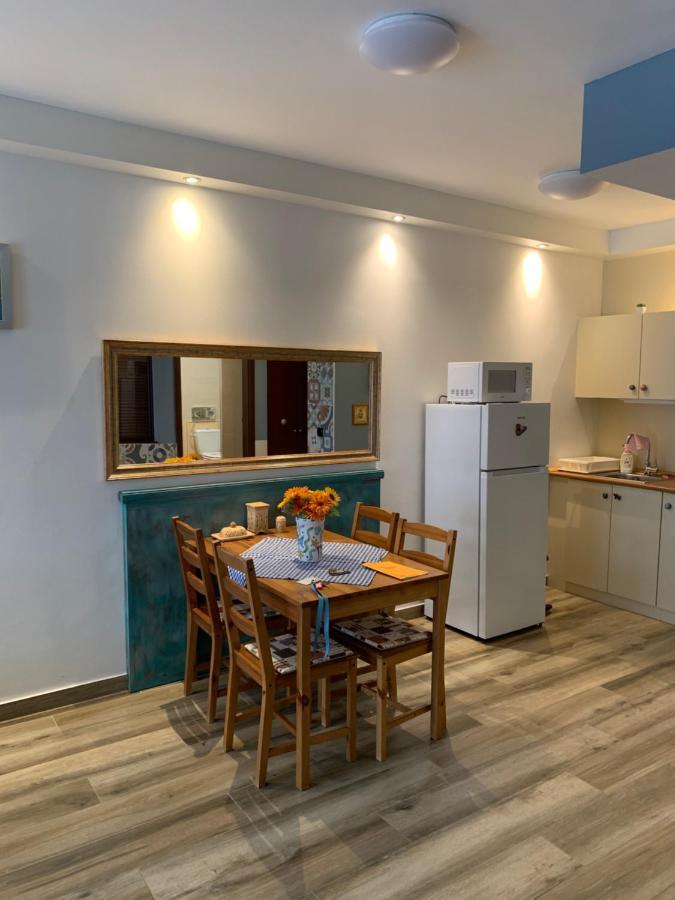 الشقق الفندقية بالاتونفوريدفي  Bilberry Apartman المظهر الخارجي الصورة