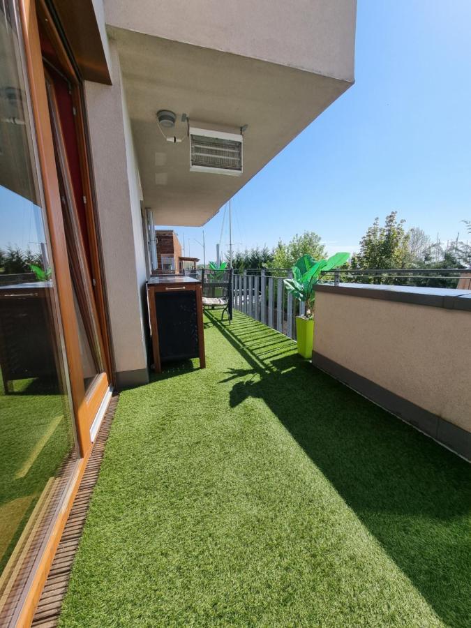 الشقق الفندقية بالاتونفوريدفي  Bilberry Apartman المظهر الخارجي الصورة